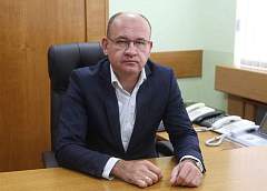 Состояние дорог и водоснабжение. Субботнюю прямую линию с жителями региона провел заместитель председателя облисполкома Андрей Жук