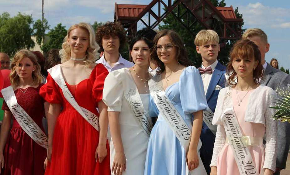 На Гродненщине прошли выпускные вечера