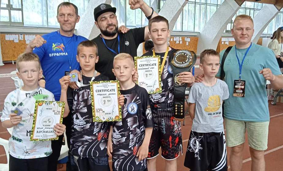 Ошмянцы завоевали Кубок Мира по панкратиону