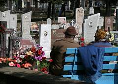 В День поминовения пустят дополнительный транспорт