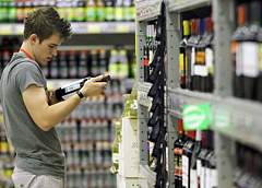 Отделы по продаже алкоголя оборудуют системами видеонаблюдения?