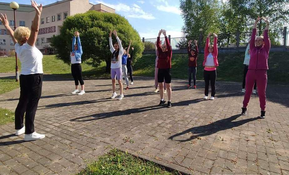 В пятой гродненской поликлинике возродили традицию производственной зарядки