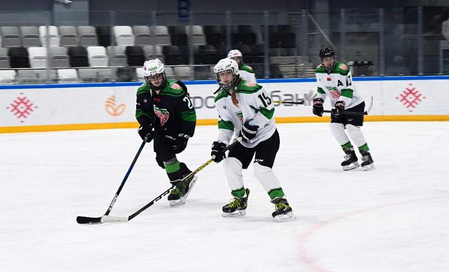 Две лидчанки вошли в историю белорусского хоккея