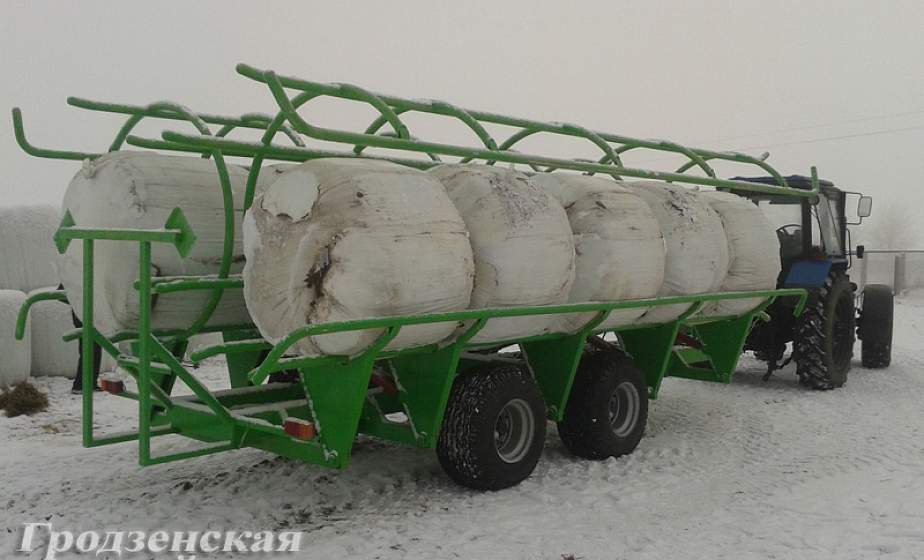 В Щучине освоен выпуск агрегата, убирающего по 10 тюков сена за раз