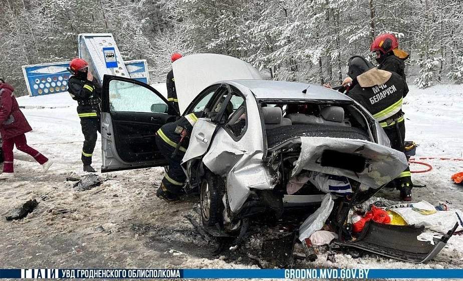 В Слонимском районе в результате аварии погиб пассажир