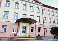 Средняя школа №13 имени В.Т. Цабо города Гродно стала лауреатом республиканского конкурса  «Лучшие товары Республики Беларусь» в 2023 году в номинации «Услуги населению»