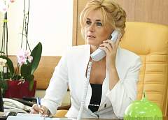 Заместитель председателя облисполкома Елена Агей провела прямую линию с выездом на место