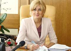 Заместитель председателя облисполкома Елена Агей провела прямую линию 