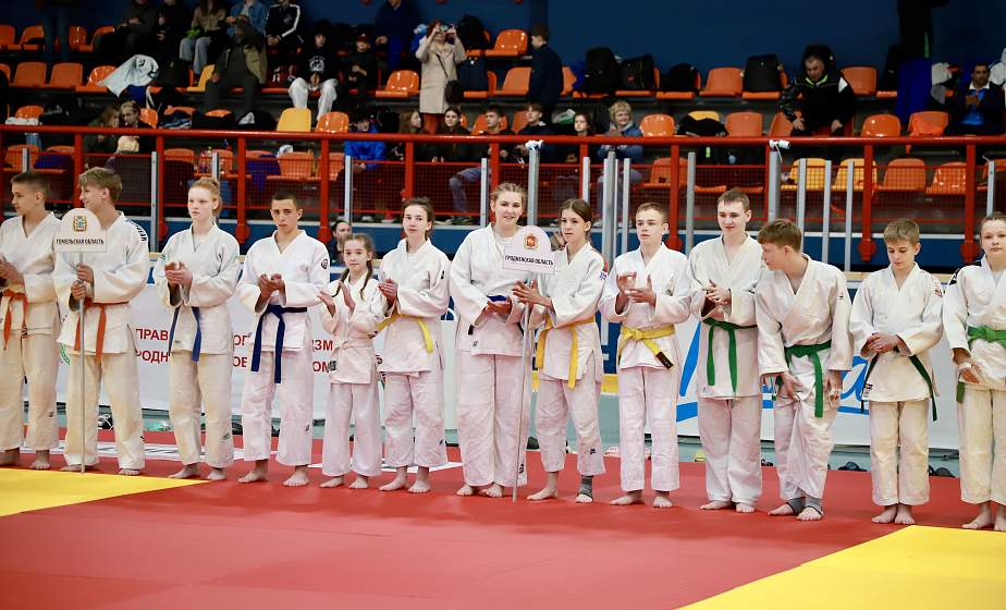 Спортсмены из Беларуси, России и Казахстана сошлись на татами. В Гродно стартовал международный турнир по дзюдо «Кубок Юртова»