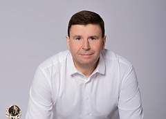 Председатель Гродненского городского Совета депутатов Олег Белинский – о детстве, увлечениях и любви всей жизни в интервью без галстуков
