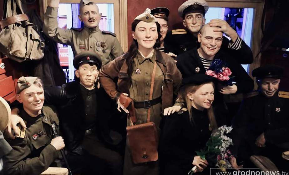 «Увиденное пробирает до дрожи». Первых посетителей встречает «Поезд Победы» в Гродно
