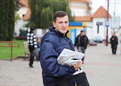 Обошел почти весь город. Почтальон Сергей Барцов рассказал, за что любит свою работу