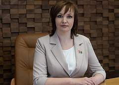 Елена Потапова: «Люди хотят сохранить то, что имеют, и это связано с ролью и именем нашего лидера»