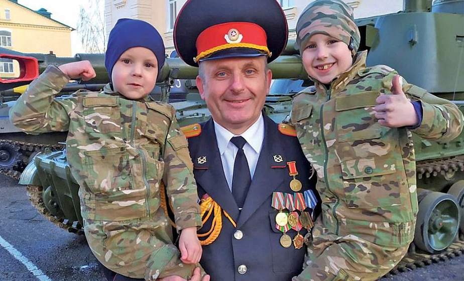 Дело всей жизни. Рассказываем, как воспитатель-подполковник из Слонима растит патриотов