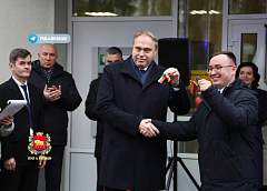 В Лиде открыли кабинет МРТ, провели необычный баскетбольный матч и открытый диалог с перспективной молодежью