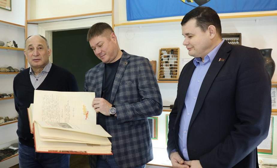 Делегация Представительства Нижегородской области в Беларуси посетила Зельвенщину