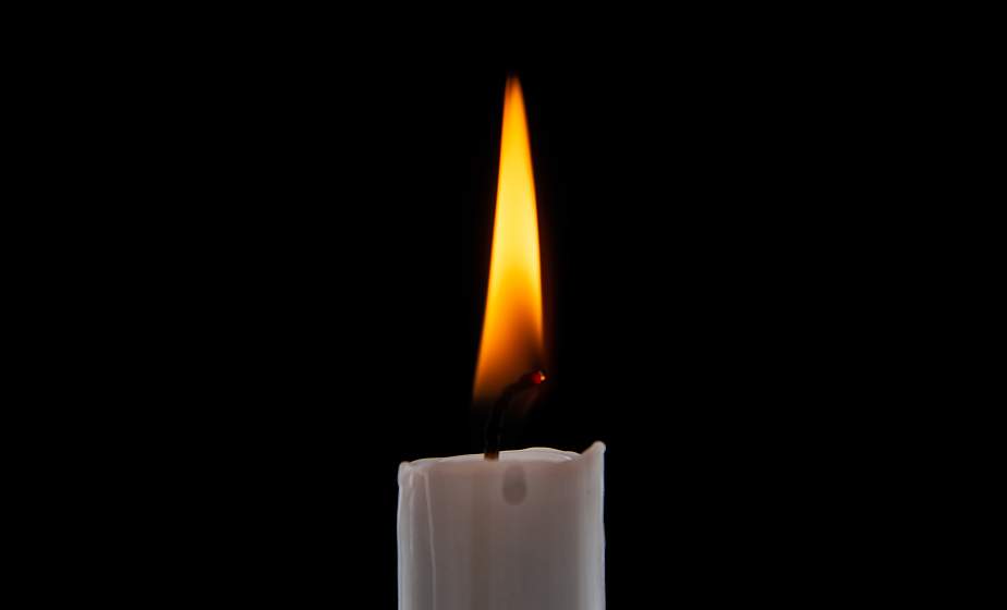 Свеча из Иерусалима за 800 евро. В Гродно женщина стала жертвой мошенников