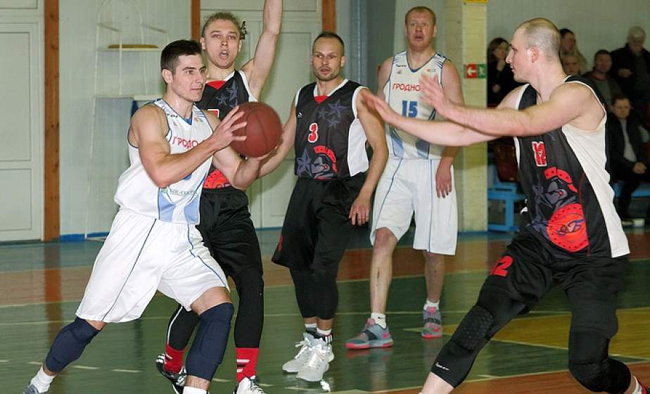 Спорт одной строкой: баскетбол, гандбол, волейбол