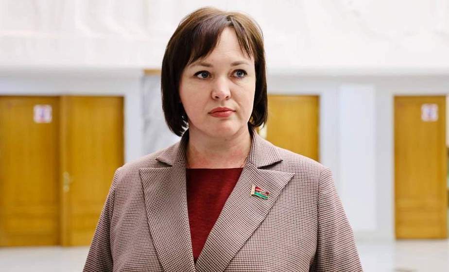 Елена Потапова, депутат Палаты представителей Национального собрания Республики Беларусь, делегат ВНС: «Президент обозначил, что депутаты должны по-прежнему активно взаимодействовать с гражданами»
