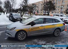 В Гродно во дворе жилого дома сбили пожилую женщину