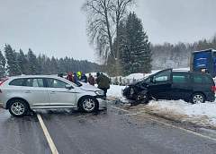 В Вороновском районе столкнулись два автомобиля