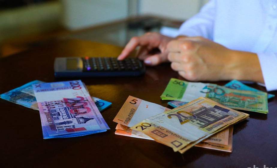 Белорусы будут платить налог за сувениры с мероприятий