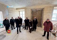 На личном контроле помощника Президента. Константин Бурак посетил дворцово-парковый комплекс «Святск»