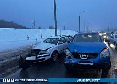 ДТП с участием четырех автомобилей в Гродно: пострадал один из водителей