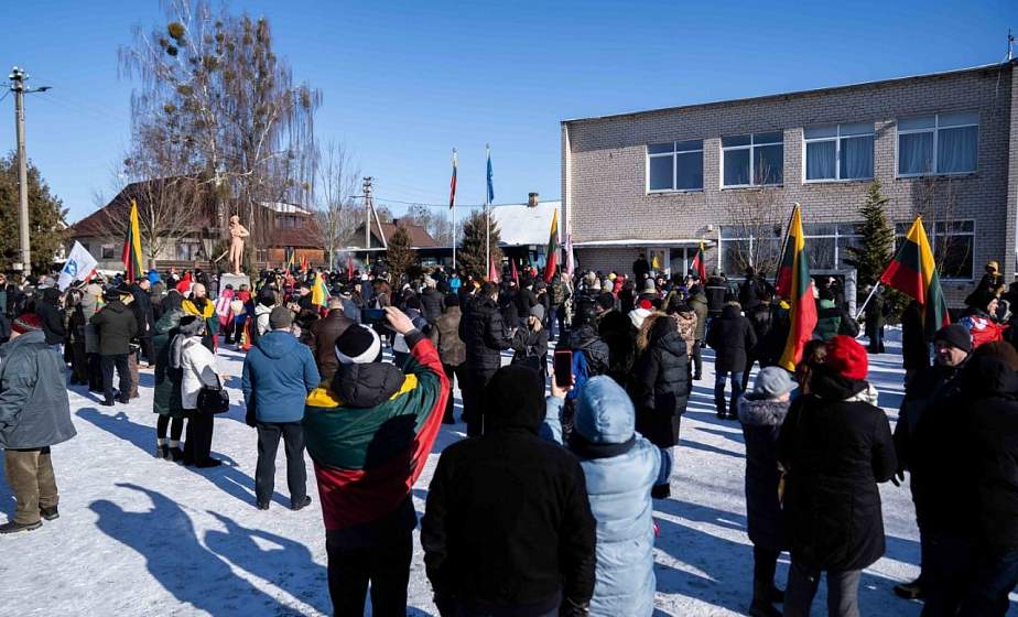 Жители Капчяместиса отметили День восстановления Литовского государства акцией протеста