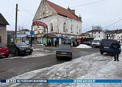 ДТП в Слониме: водитель сдавал назад и сбил пенсионерку