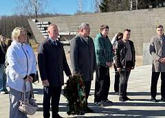 Гродненские энергетики почтили память жертв Хатынской трагедии