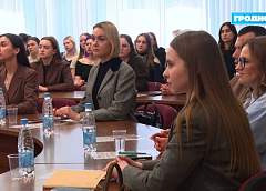В медицинских вузах страны отменяют платное обучение