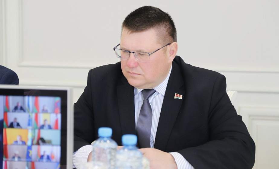 Член Совета Республики Павел Ошурик: «Идея создания медиахолдингов продиктована требованием времени»