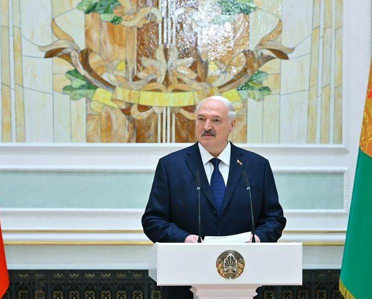 Александр Лукашенко в преддверии священного праздника Дня Победы вручил государственные награды