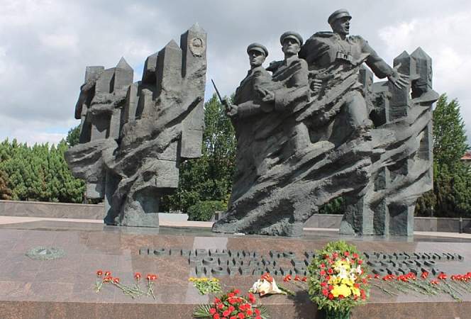 Как в Гродно увековечена память о героях  Великой Отечественной войны 