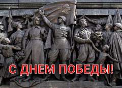 «Они победили в 45-м»: фотовыставка ко Дню Победы открылась в центре «Фестивальный»
