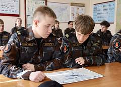 Школа мужества. Почему школьники хотят учиться в военно-патриотическом клубе «Доблесть»