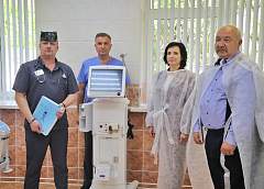 «Мир начинается с женщины»: Белорусский фонд мира подарил Гродненскому перинатальному центру новое оборудование