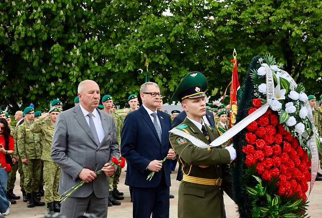 В Гродно прошел торжественный митинг ко Дню пограничника