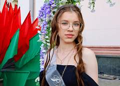 Из одной школы – к разным мечтам. Чего ждут от будущего выпускницы СШ №15 имени Д.М. Карбышева г. Гродно