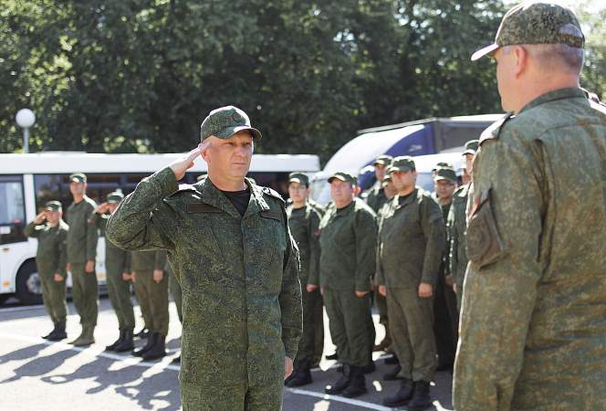 В Гродно торжественно проводили участников мобилизационного учения