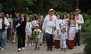 Купалье проходит на Августовском канале