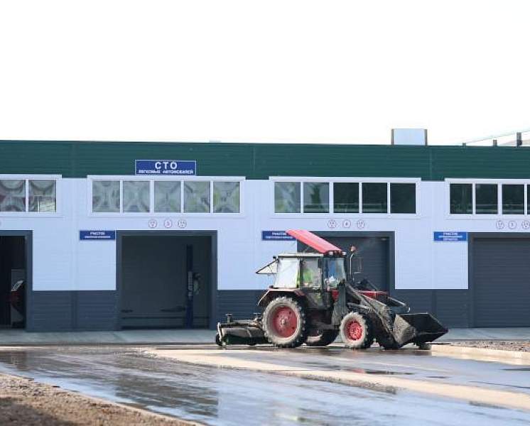 Александр Лукашенко на примере агросервиса в Шклове рассмотрит перспективы развития подобных организаций в стране