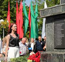 В Щучине прошел торжественный митинг в честь 82-й годовщины освобождения района