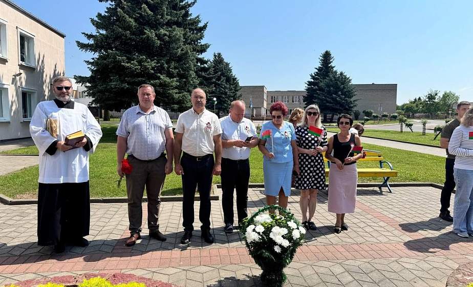 В Обухово почтили память воинов-земляков, погибших в годы Великой Отечественной войны