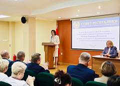 Наталья Кочанова встретилась с коллективом Гродненского областного клинического кардиологического центра