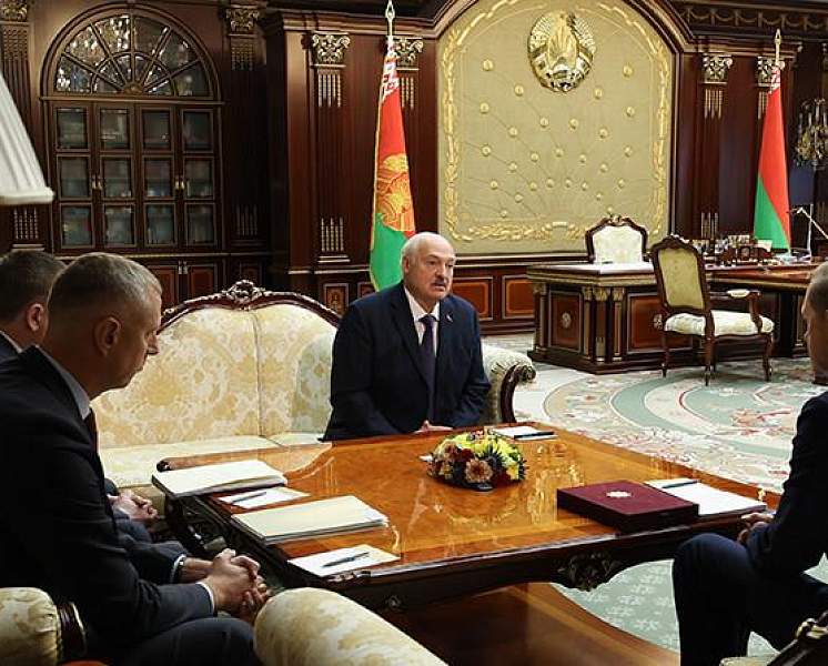 Александр Лукашенко: «Беларусь считает за честь сотрудничать с Россией»