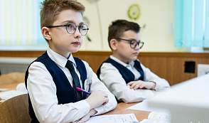 17 сентября в школах проведут единый урок ко Дню народного единства