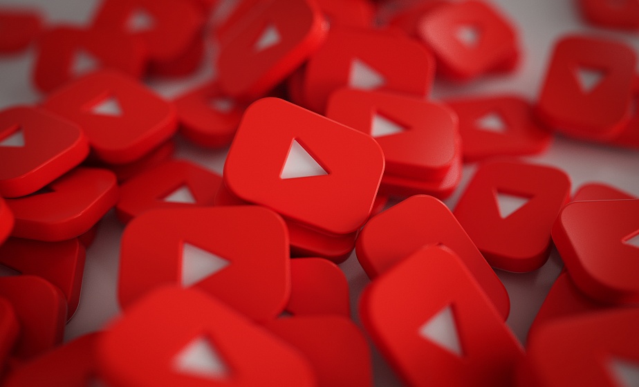 Нужно ли закрывать YouTube в Беларуси? Министр информации – о блокировке YouTube