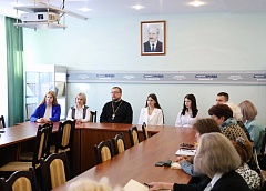 Нужна ли современному человеку скромность? В редакции «Гродзенскай праўды» участники «Словодрома» искали ответ на этот вопрос